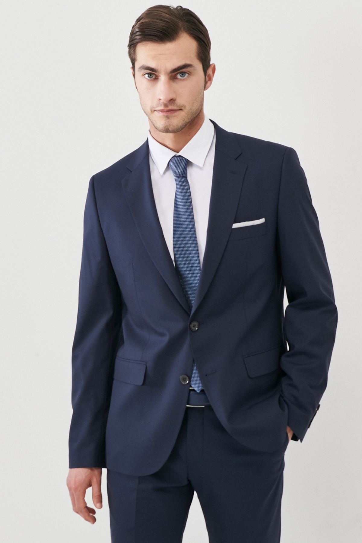 Regular Fit Klasik Takım Elbise