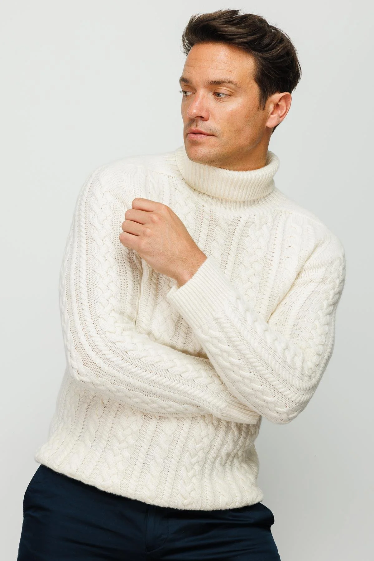 Balıkçı Yaka Saç Örgülü Yün Kazak Kemik