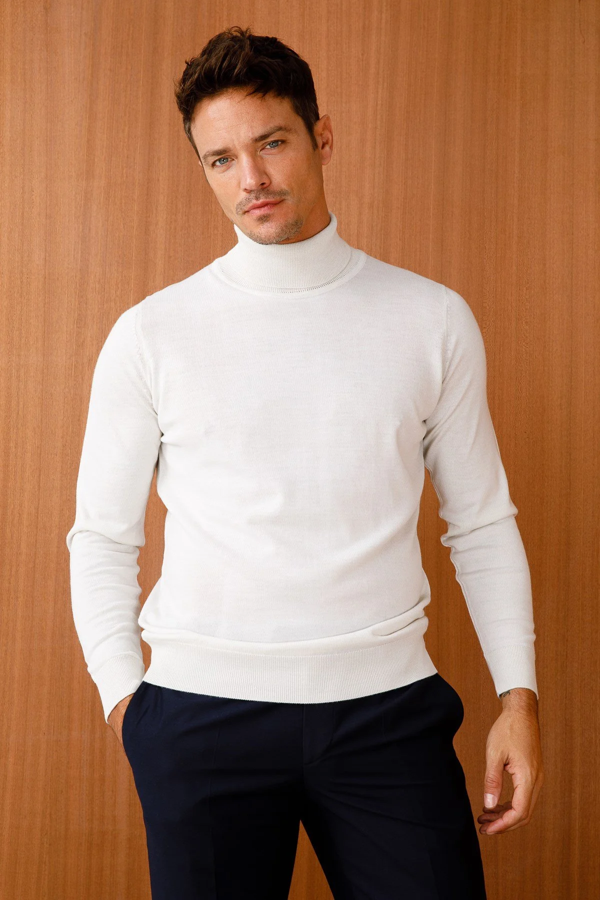 Basic Tam Balıkçı İnce Triko Kazak Kemik