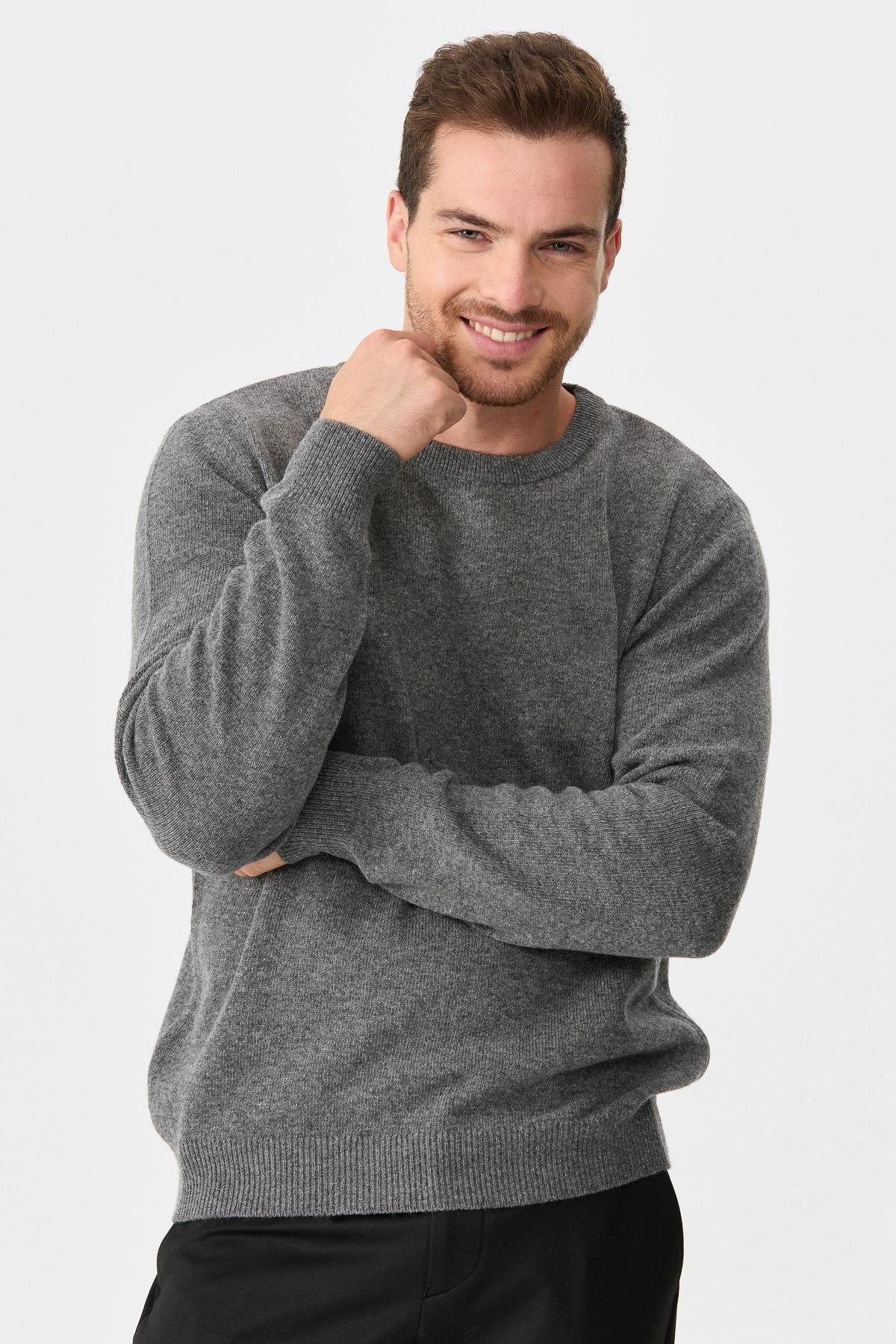 Sıfır Yaka Basic Yün Kazak Füme