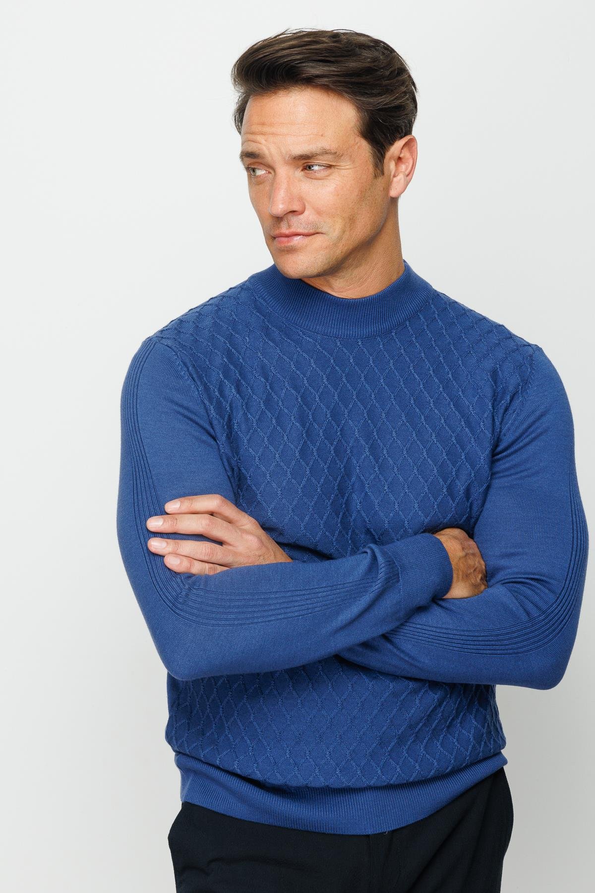 Yarım Balıkçı Yaka Petek Desenli Kazak İndigo